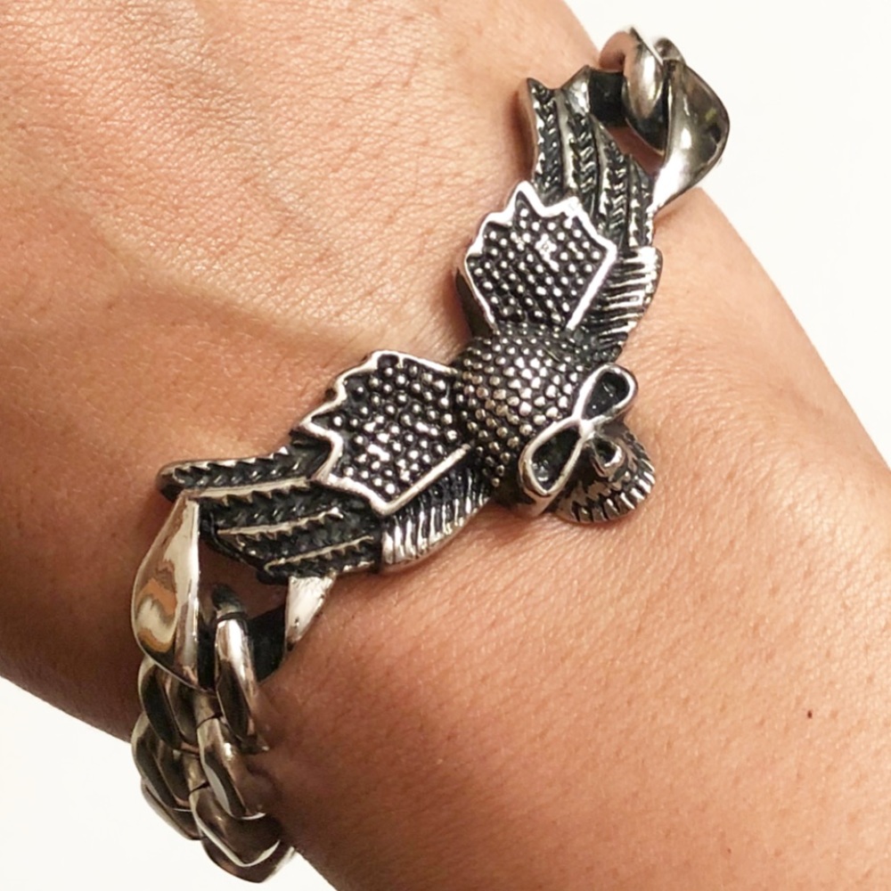 9" Stainless Steel Winged Skull Men's Bracelet